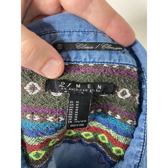 21 Men Men’s Button-Down Shirt Blue Casual Short Sleeve Size Medium - Picture 6 of 6